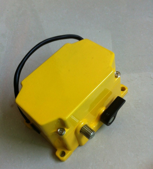 SPS-2D拉線開關(guān)..jpg SPS-2D拉線開關(guān)..jpg